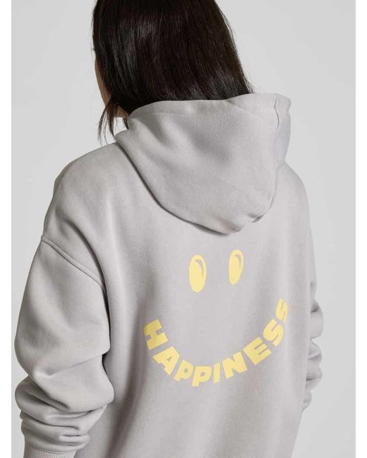 ONLY Gray Relaxed Fit Hoodie mit Baumwollanteil Modell 'ADELE'