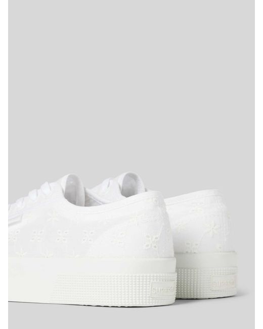 Superga Sneakers Met Broderie Anglaise in het White