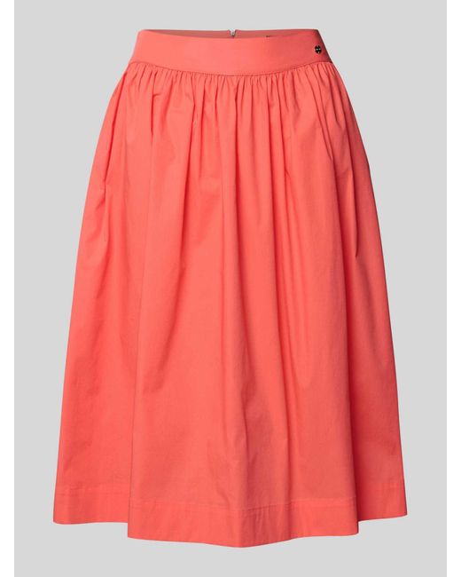 Marc Cain Knielange Rok Met Labeldetail in het Pink