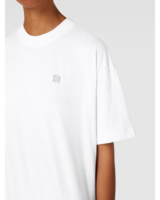 DE | in Oversized Calvin Klein Weiß Rundhalsausschnitt mit T-Shirt Lyst