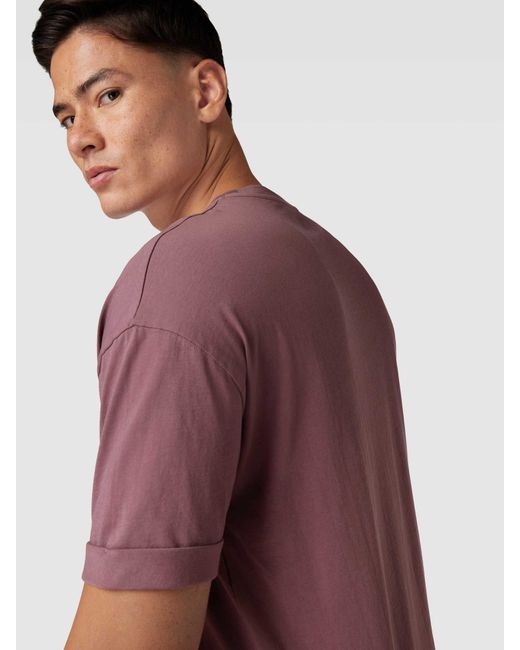 Drykorn T-Shirt mit überschnittenen Schultern Modell 'THILO' in Pink für Herren