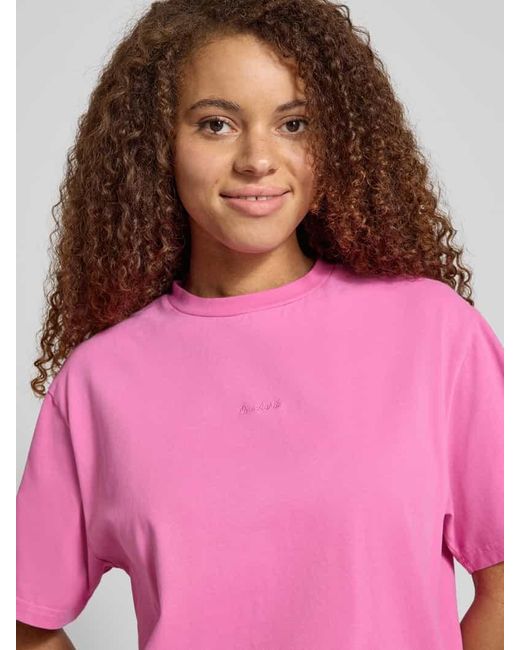 Oh April Pink Oversized T-Shirt mit rückseitigem Print