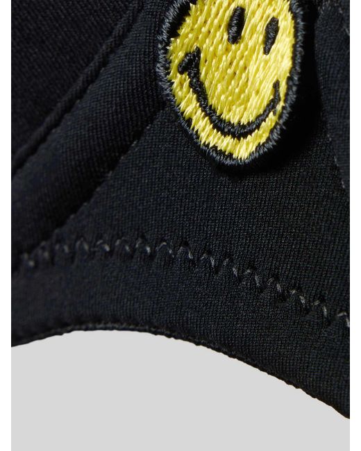 Marie Jo Beha Met Labeldetails in het Black