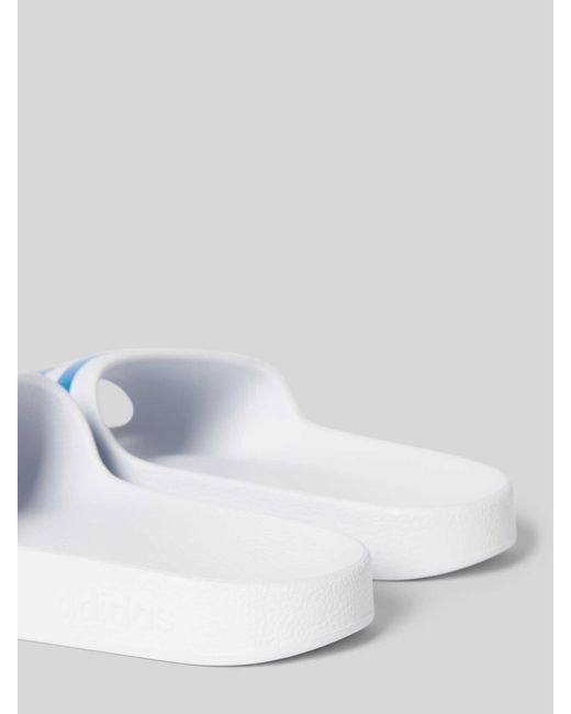 Adidas Slippers Met Labeltypische Strepen in het Blue