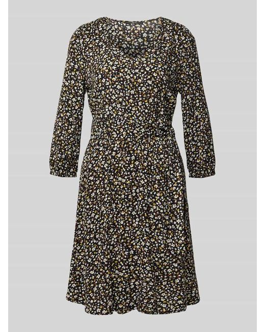 Zero Gray Knielanges Kleid mit abgerundetem V-Ausschnitt
