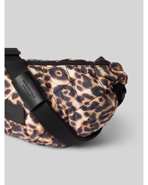 SEIDENFELT Multicolor Crossbody Bag mit Label-Detail Modell 'EVENES'