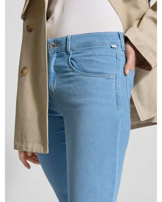 Brax Blue Flared Jeans in verkürzter Passform Modell 'SHAKIRA'