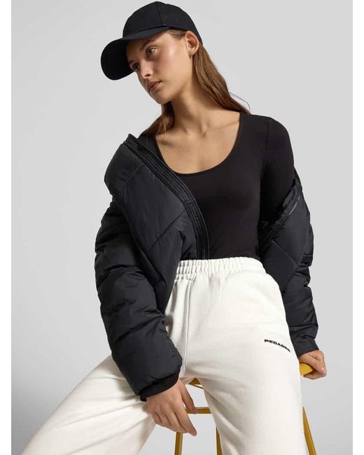 PEGADOR White Wide Fit Sweatpants mit Logo-Stitching Modell 'Anni'