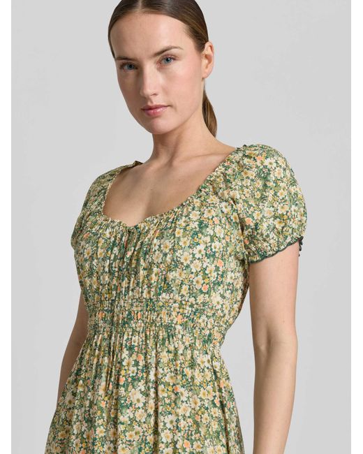 Apricot Midi-Jurk Van Viscose Met Mouwen Met Ruches in het Green