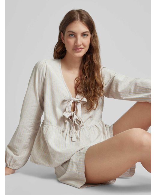 Vero Moda Natural Bluse mit Schnürungen Modell 'GILI'