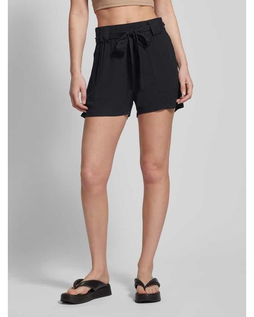 ONLY Black High Waist Shorts mit Allover-Print Modell 'NOVA LIFE VIS TALIA'