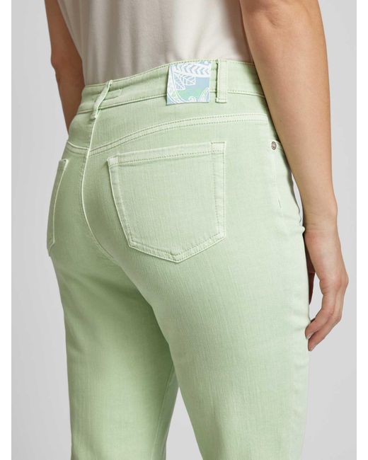 Marc Cain Bootcut Jeans mit ausgefransten Abschlüssen Modell 'FORLI' in Green für Herren