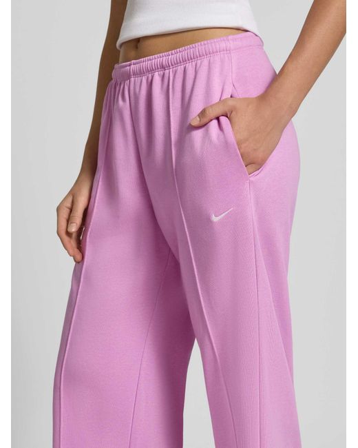 Nike Sweatpants in het Pink