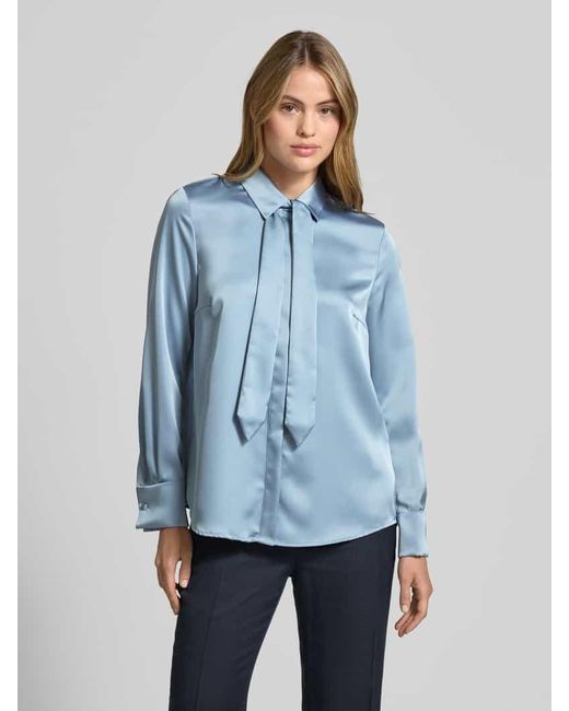 christian berg Blue Regular Fit Schluppenbluse aus Satin mit Umlegekragen