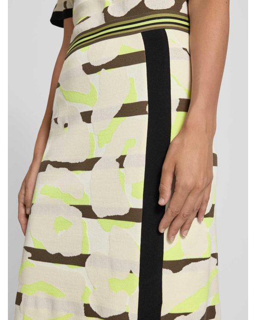 Marc Cain Midirok Met Viscose En Elastische Band in het Natural