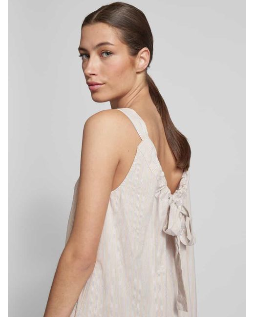 Vero Moda White Knielanges Kleid mit Streifenmuster Modell 'GILI'