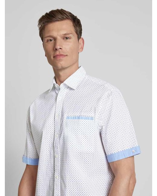 Christian Berg Men Regular Fit Freizeithemd mit Allover-Muster in White für Herren