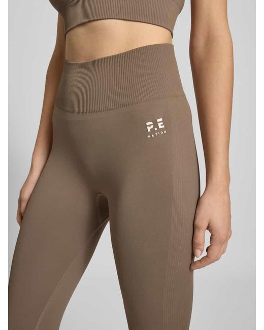 P.E Nation Natural Super Skinny Fit Leggings mit Label-Print Modell 'SEAMLESS'