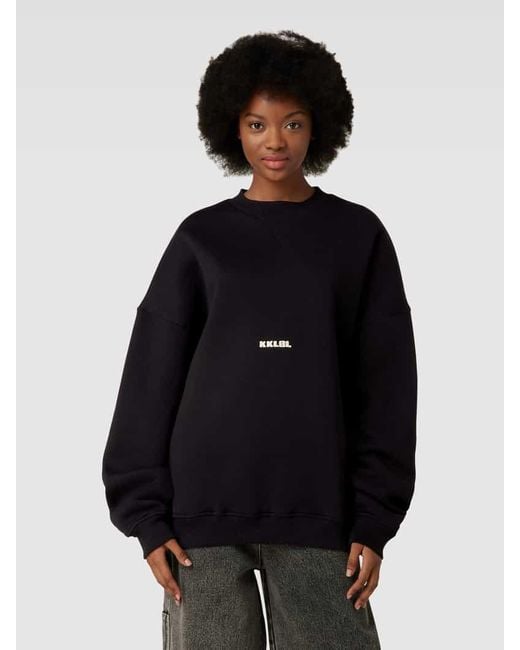 Karo Kauer Oversized Sweatshirt mit Label-Stitching Modell 'Sold Out' in Black für Herren