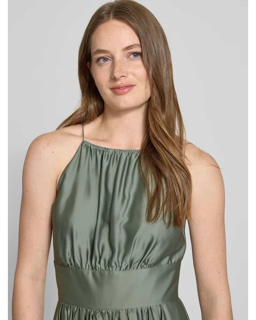 Swing Green Abendkleid mit gelegten Falten