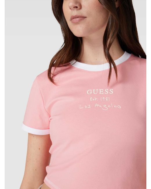 Guess Kort T-shirt Met Statementprint in het Pink