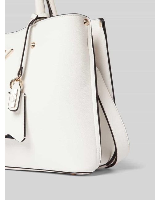 Guess White Schultertasche mit Label-Detail Modell 'MERIDIAN'