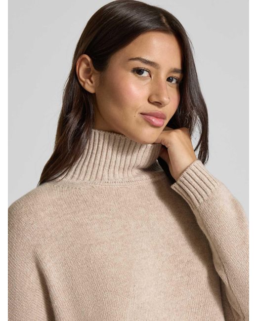 Weekend by Maxmara Oversized Coltrui Van Een Pure Scheerwol, Model 'Borgia' in het Natural