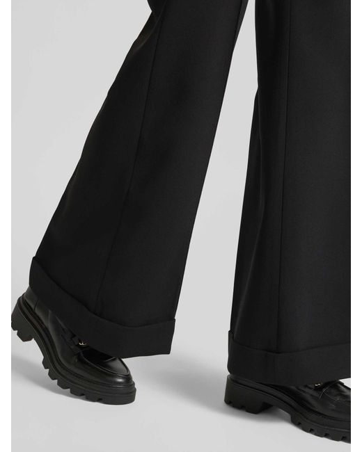 Mango Black Regular Fit Stoffhose mit fixierten Bügelfalten Modell 'BELA'
