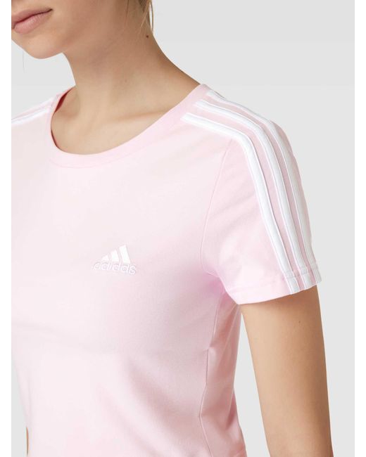 Adidas Kort T-shirt Met Labelstrepen in het Pink