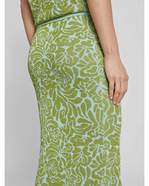 Essentiel Antwerp Midirok Met Structuurmotief in het Green