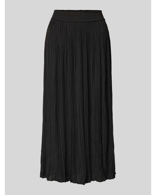 Marc Cain Midirok Met Plissévouwen in het Black