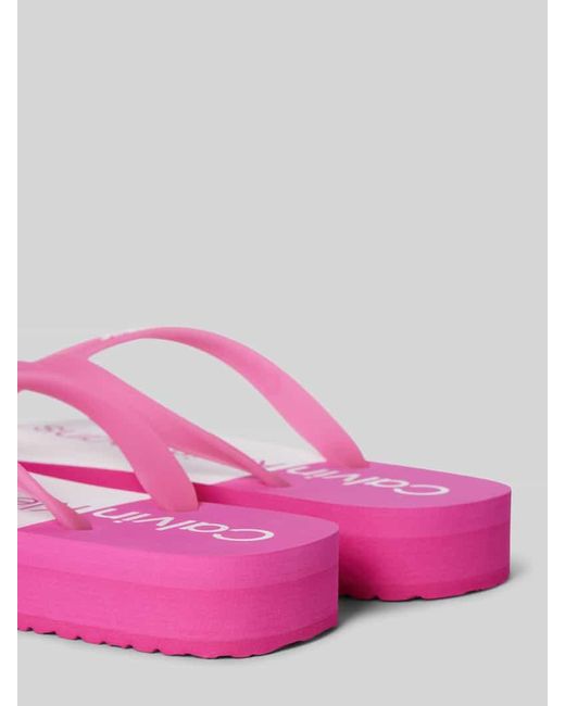 Calvin Klein Pink Zehentrenner mit Label-Print