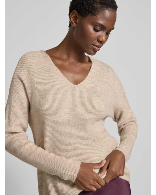 Vero Moda Regular Fit Gebreide Pullover Met V-Hals, Model 'Crewlefile' in het Natural