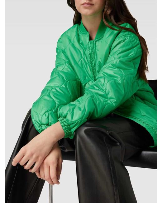 Vero Moda Green Blouson in Stepp-Optik Modell 'WILLOWHARRIET'