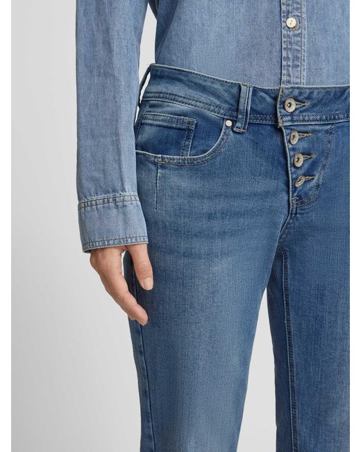 Buena Vista Regular Fit Jeans Met Asymmetrische Knoopsluiting in het Blue