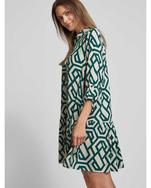 Apricot Green Knielanges Kleid mit geometrischem Muster