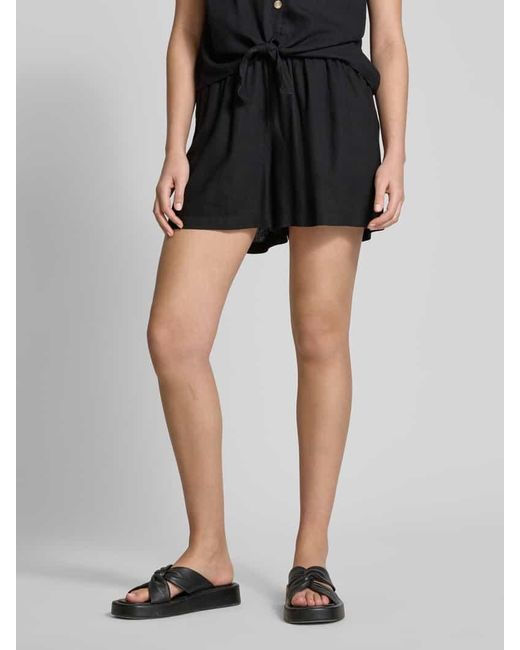 Pieces Black Regular Fit Shorts mit Allover-Muster Modell 'PIA'