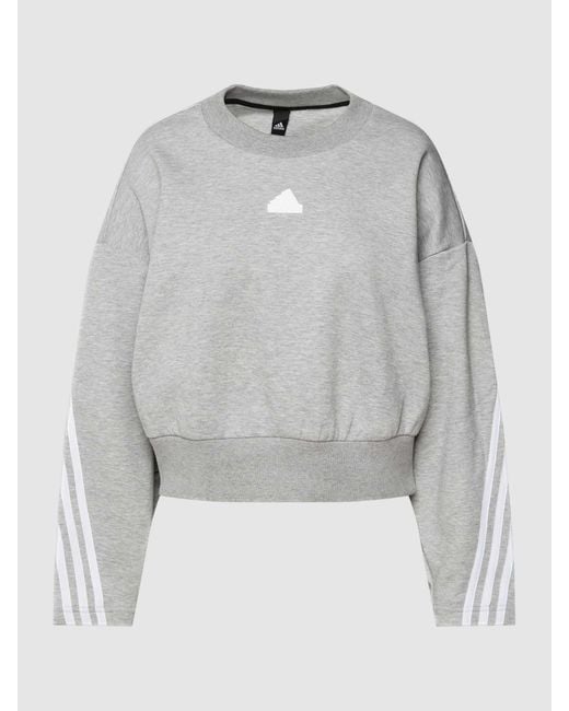 Adidas Gray Sweatshirt mit Label-Patch