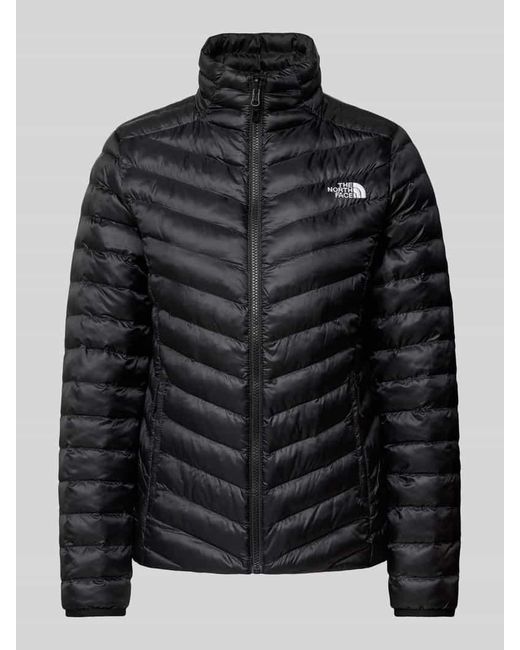 The North Face Black Regular Fit Steppjacke mit Logo-Stitching Modell 'HUILA'