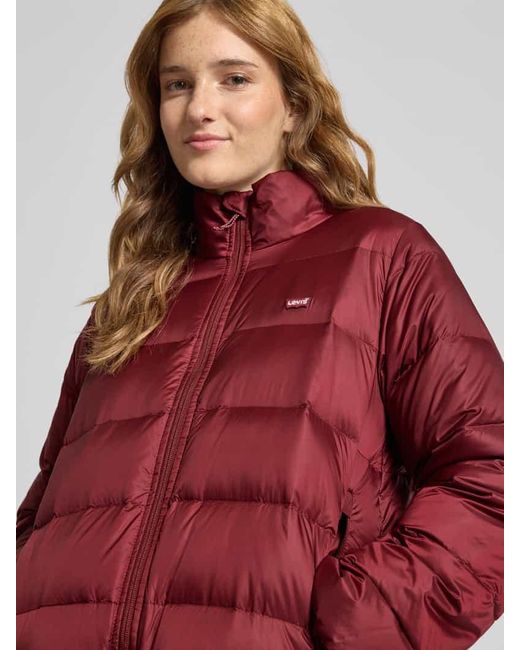 Levi's Red Regular Fit Daunenjacke mit Label-Detail Modell 'POLLY'