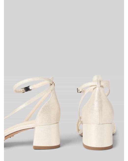Tamaris Natural Sandalette in schimmernder Optik mit Blockabsatz