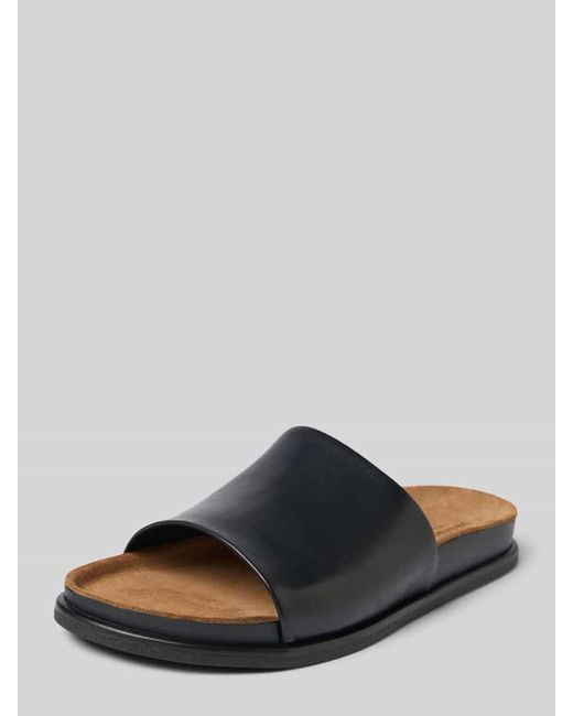 Vagabond Black Lederslides mit profilierter Sohle Modell 'Effie'