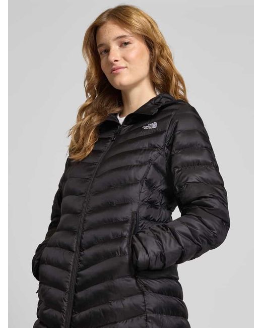 The North Face Black Steppmantel mit Logo-Stitching Modell 'Huila'