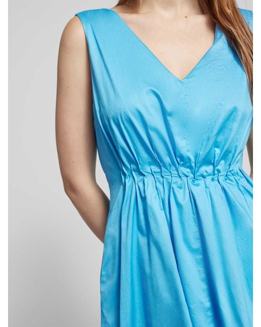 S.oliver Blue Kleid mit V-Ausschnitt