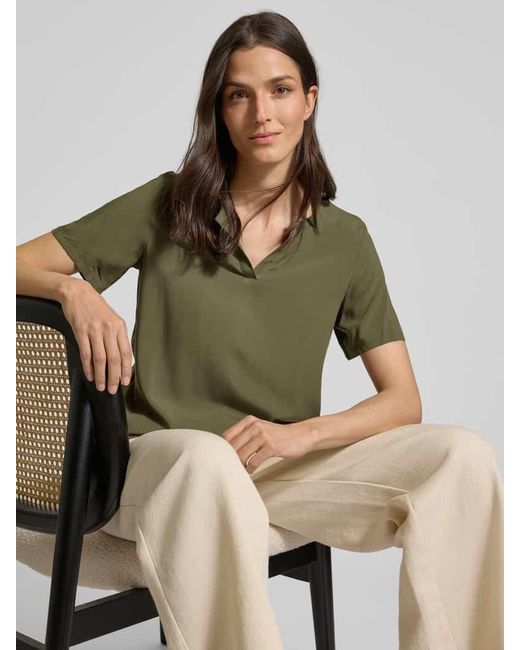 Christian Berg Women Green Regular Fit Blusenshirt Mit V-Ausschnitt