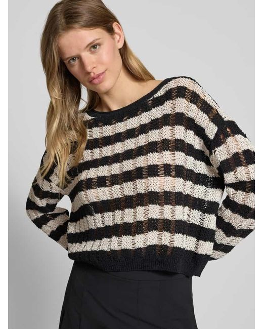ONLY Black Boxy Fit Strickpullover Aus Lochstrick Modell 'Capri'
