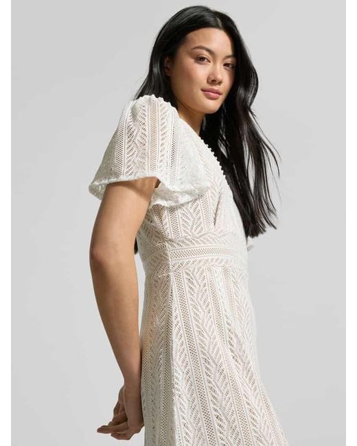 Apricot White Midikleid aus Häkelspitze