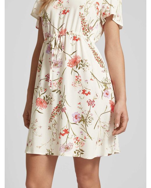 Vero Moda Mini-jurk Van Viscose Met Bloemenmotief in het Natural