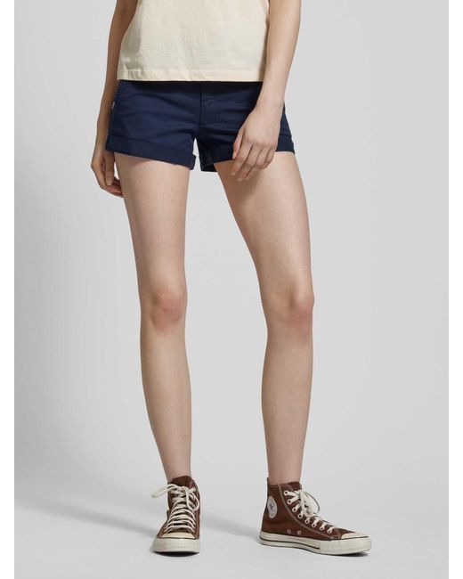 ONLY Blue Shorts mit Gürtel Modell 'EVELYN'