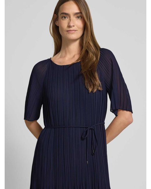 S.oliver Getailleerde Chiffon Jurk Met Strikceintuur in het Blue